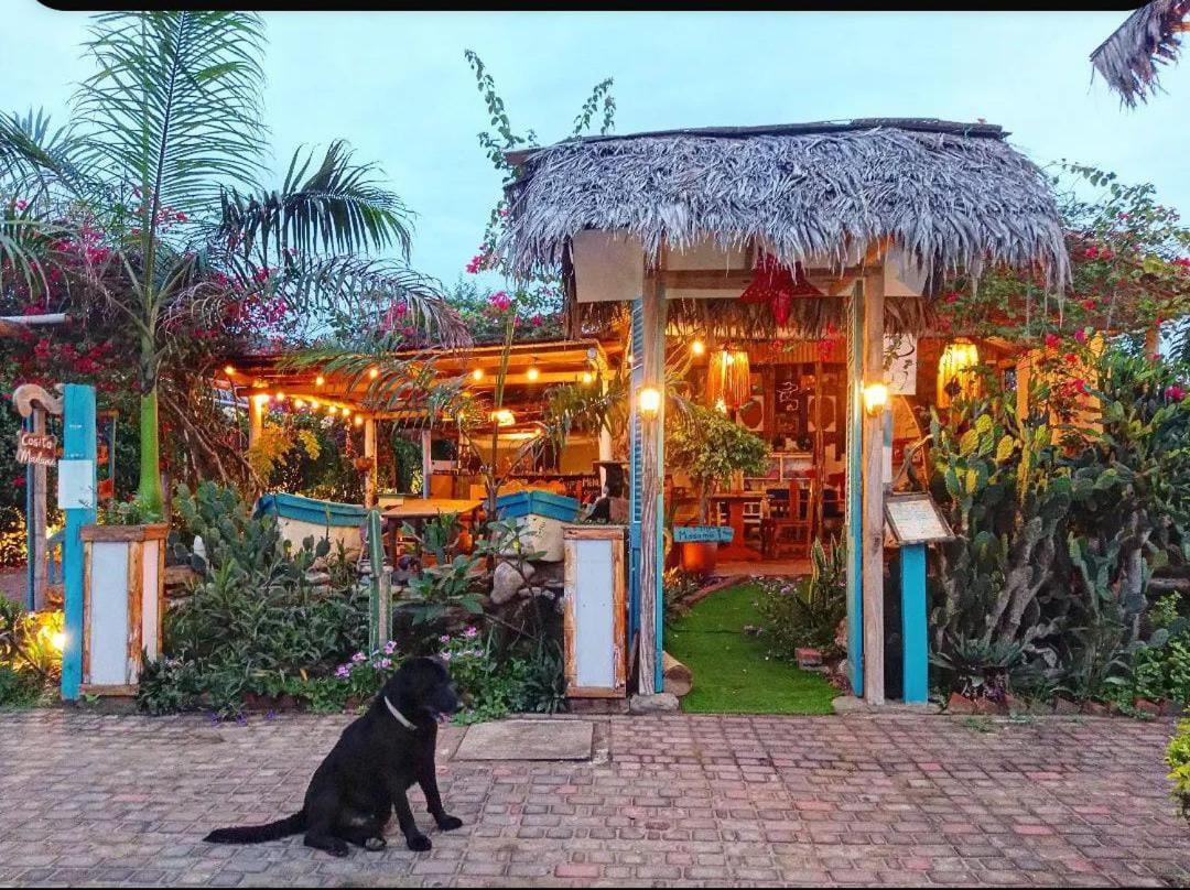 Cafe Madame Hotel Puerto López Kültér fotó