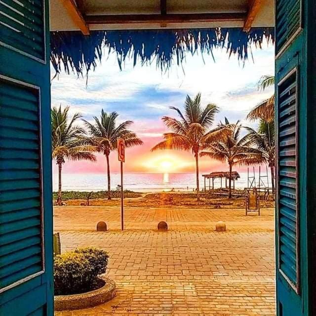 Cafe Madame Hotel Puerto López Kültér fotó
