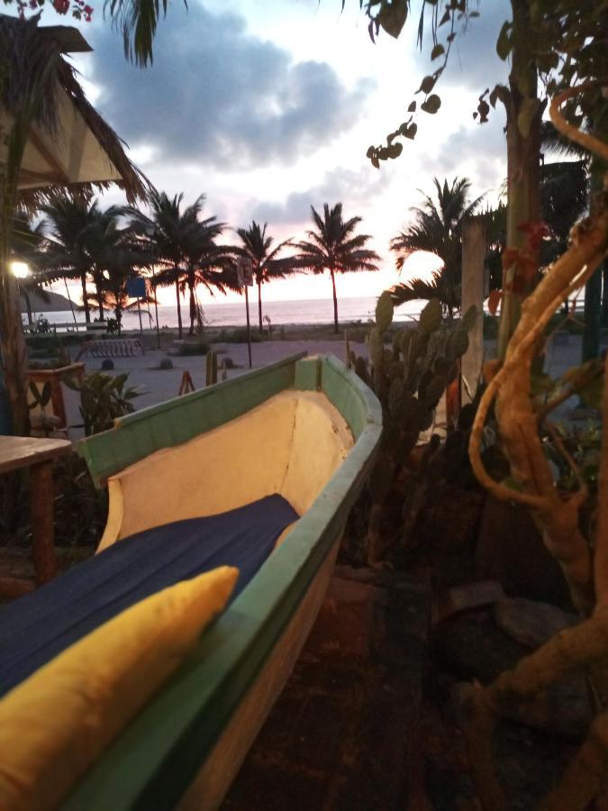 Cafe Madame Hotel Puerto López Kültér fotó